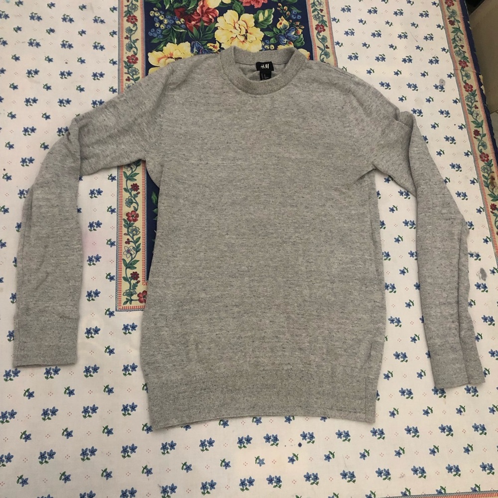 Gray sweater